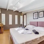 Appartamento Ionian Hospitality & *