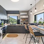 Ionian Hospitality & Appartamento