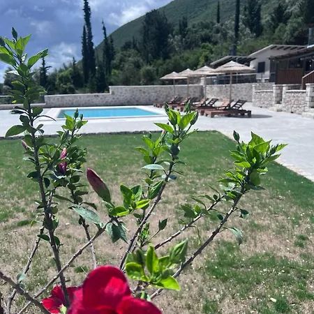 Ionian Hospitality νησω 6