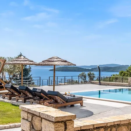 公寓 Ionian Hospitality & *