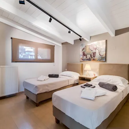 公寓 Ionian Hospitality & *