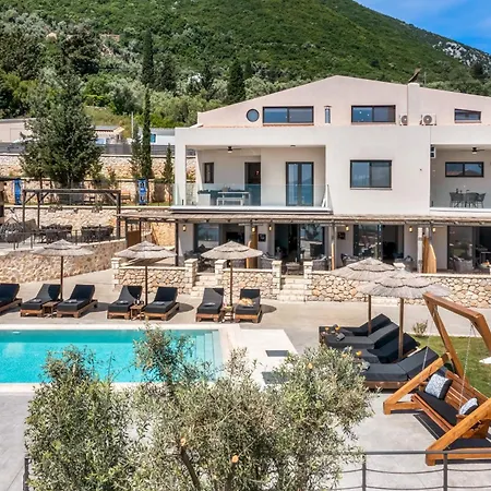 Ionian Hospitality & * 尼基亚娜