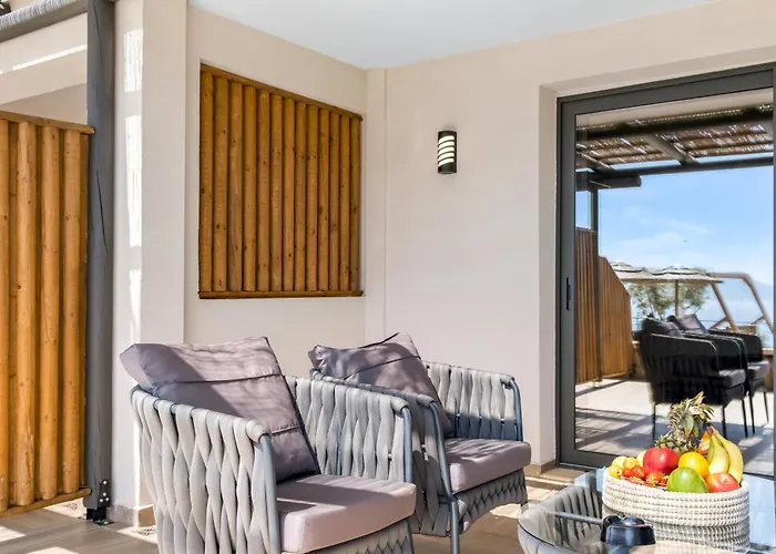 Ionian Hospitality & Daire *