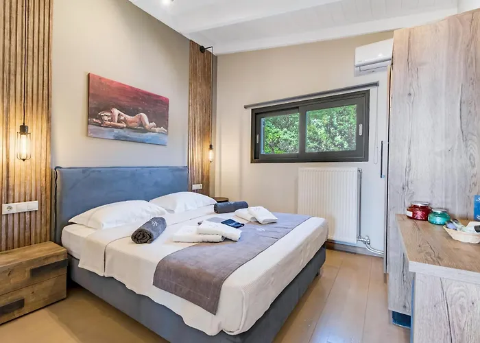 Ionian Hospitality & Daire Nikiana