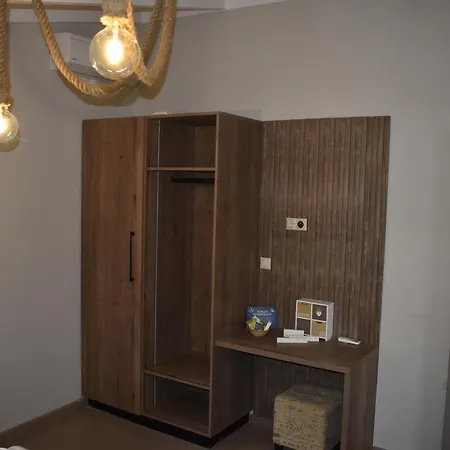 Ionian Hospitality νησω 6 Apartment *