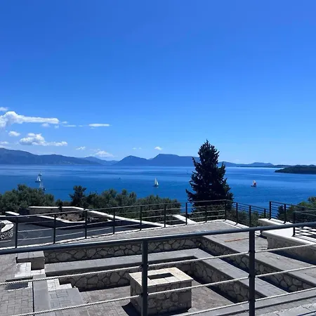 Ionian Hospitality νησω 6 Apartment