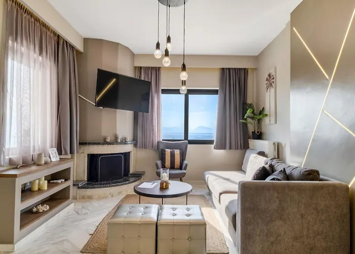 Апартаменты Ionian Hospitality & *