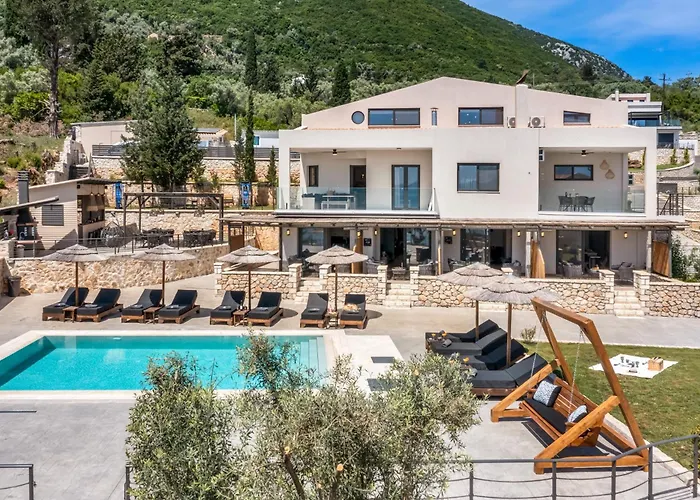 Ionian Hospitality & * Nikiana